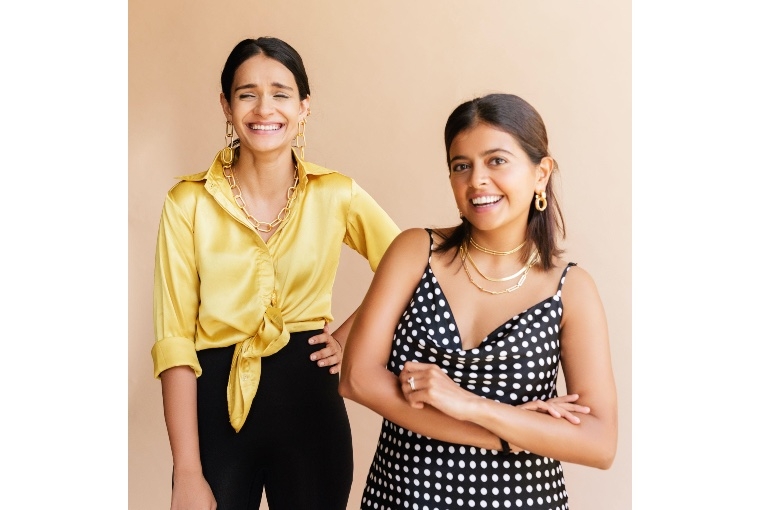 OLIO Aashna and Sneha OLIO Aashna and Sneha