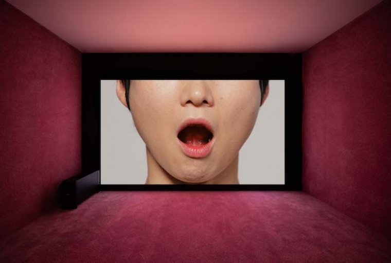 No Space, Just a Place Yunjung Lee, Tongue Gymnastics, 2020; exhibited by d/p. Exhibition view, No Space Just a Place, Daelim Museum, Seoul (2020)