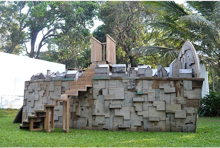 Sensorium My Father's Balcony, Riyas Komu, 2004