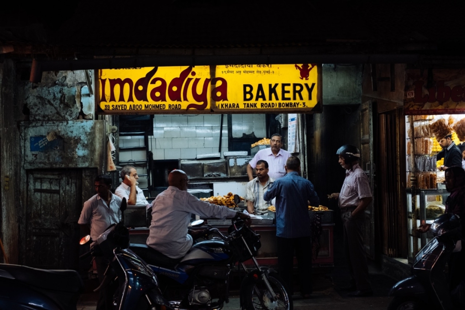 Bombay's Visual Language Bombay's Visual Language