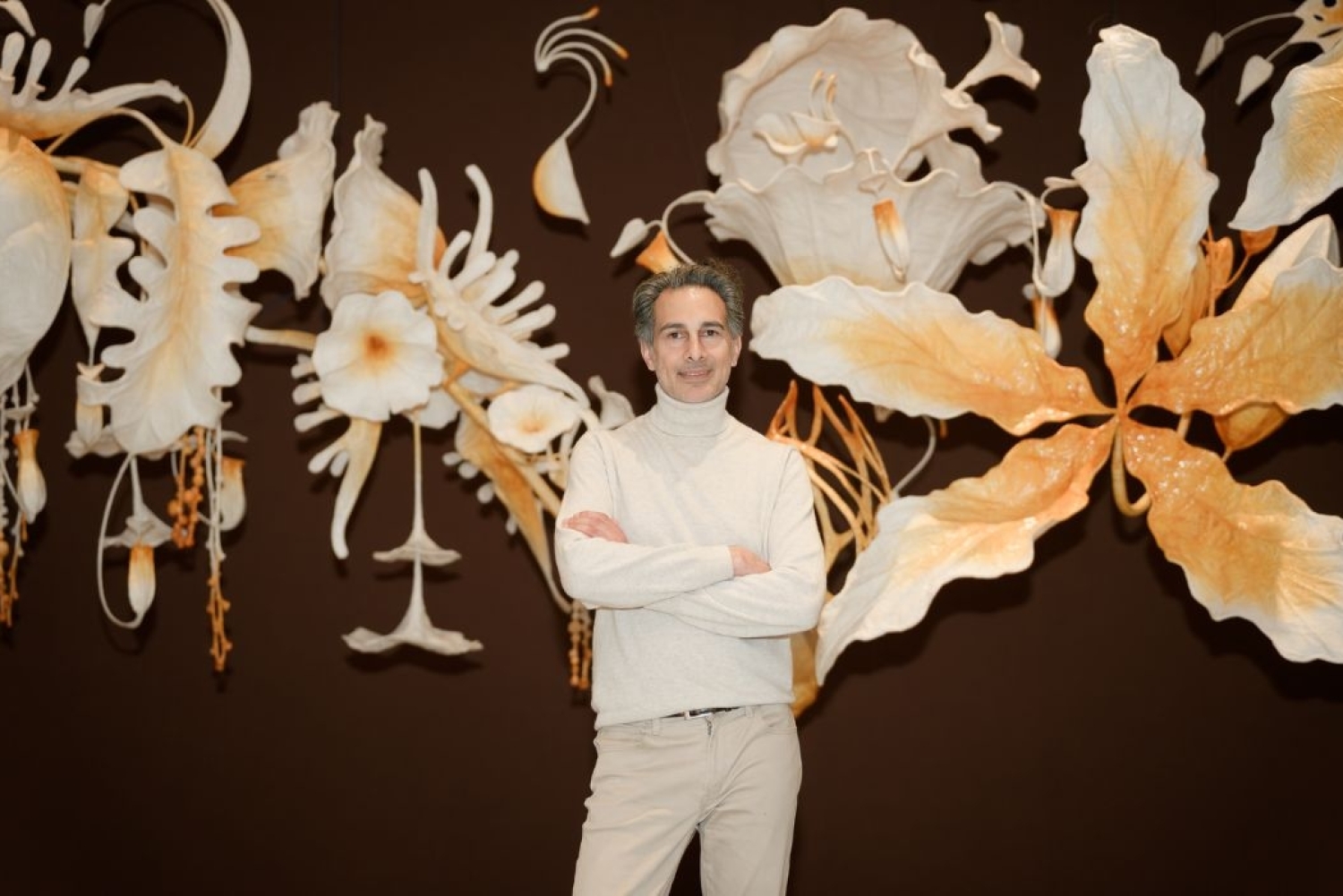Curating Pathways Between Cultures 