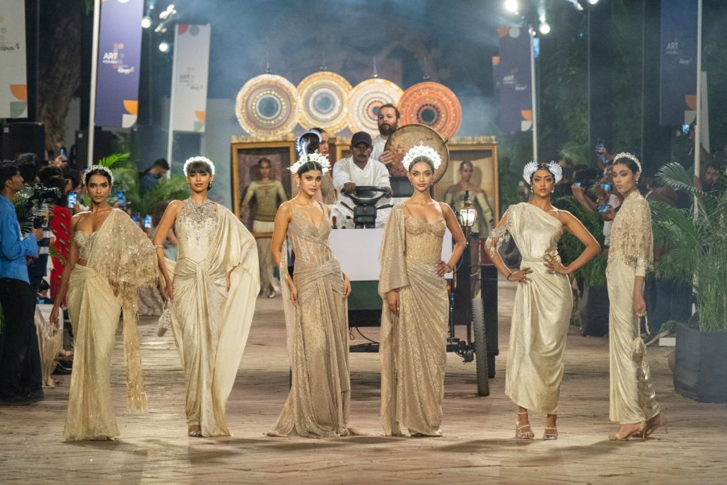The Tarun Tahiliani Parade at Art Mumbai The Tarun Tahiliani Parade at Art Mumbai