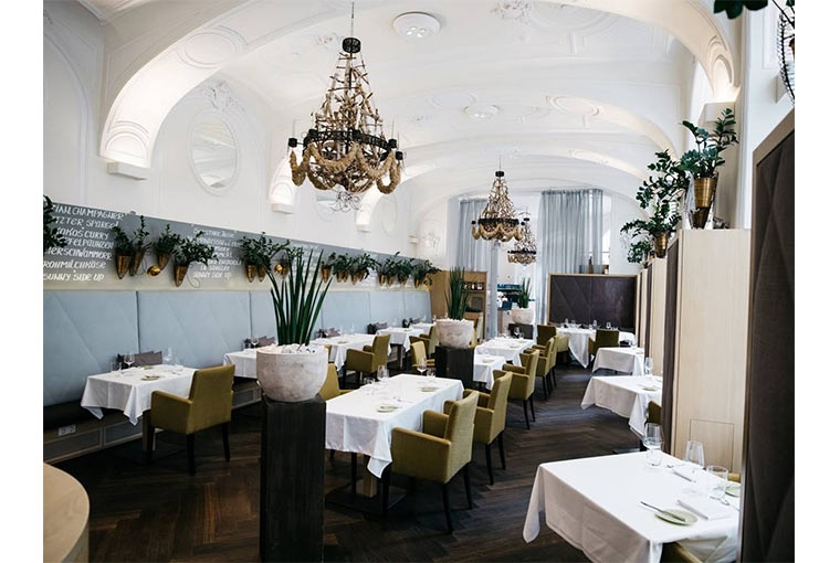 Au Veg Tian Restaurant, Austria