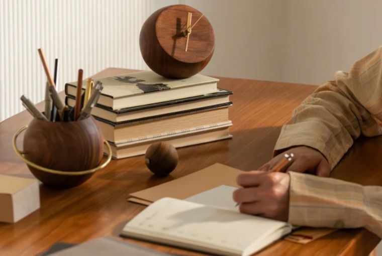 Cool Stationery Objects & The Studios Behind Them Ball Desk Accesories by Objectry