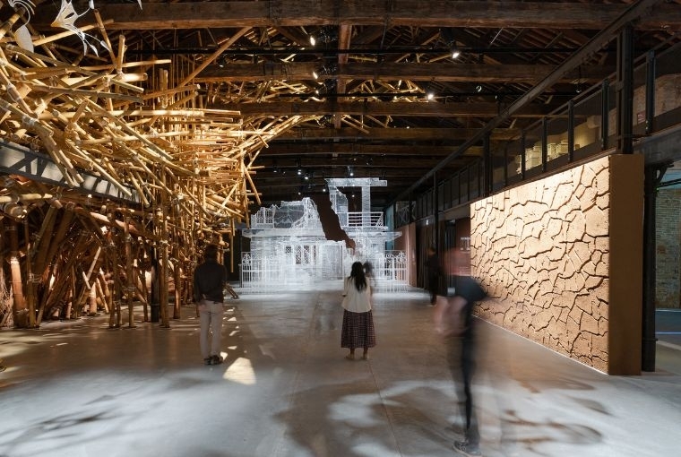 Curating Pathways Between Cultures  India Pavilion at the 61st International Art Exhibition, La Biennale di Venezia (c) Joe Habben