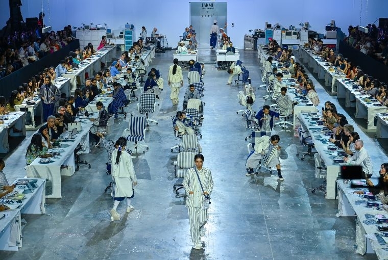 Dress Code: Elsewhere 