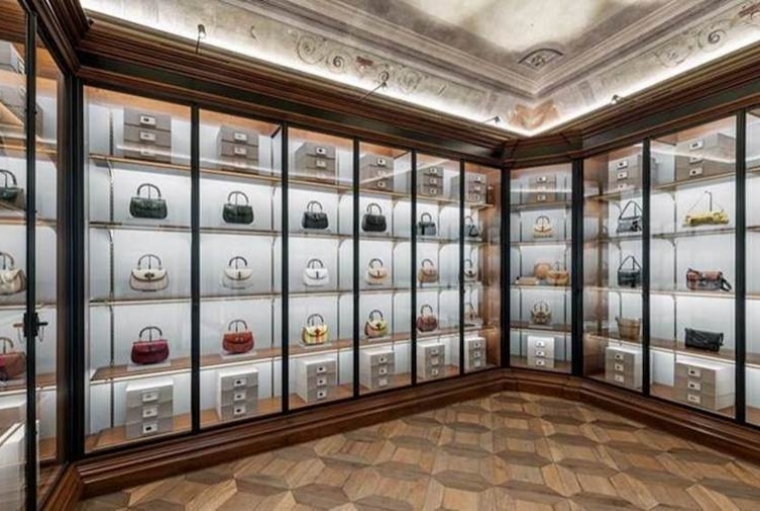 Gucci Archives Gucci Archives