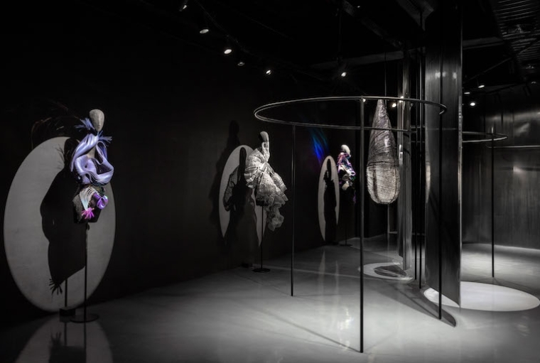 New Fashion Stops of leading fashion innovators New Fashion Stops of leading fashion innovators